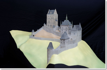 Modell der Nürnberger Burg im Bauzustand zur Zeit Karls IV. (Modell und Foto: Arctron 3D)