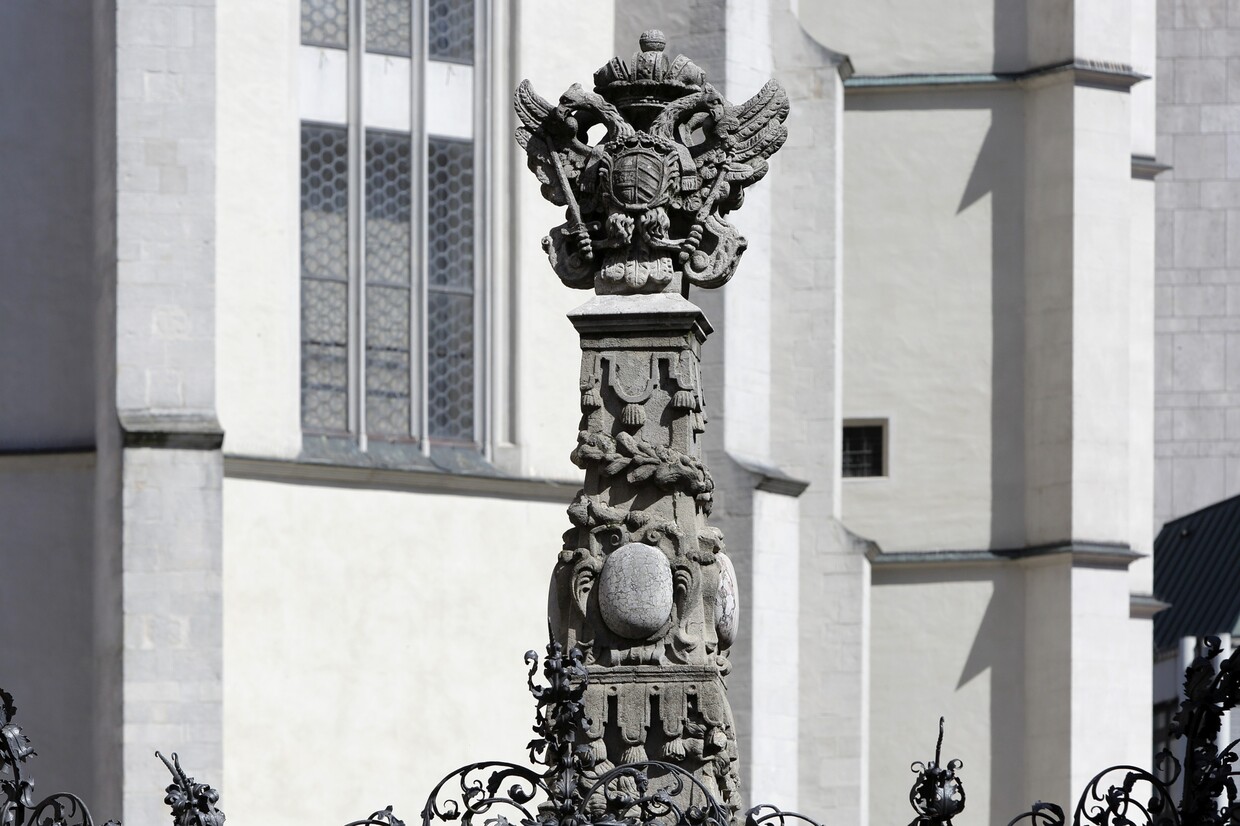 Die Adlerfigur auf dem Marktbrunnen © Stadt Regensburg | Foto: Peter Ferstl
