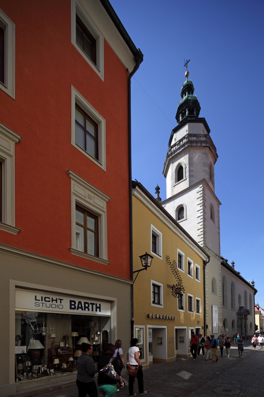 Die Dreieinigkeitskirche von außen © Stadt Regensburg | Foto: Peter Ferstl