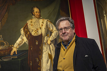 Dr. Richard Loibl in der Dauerausstellung im Haus der Bayerischen Geschichte in Regensburg.