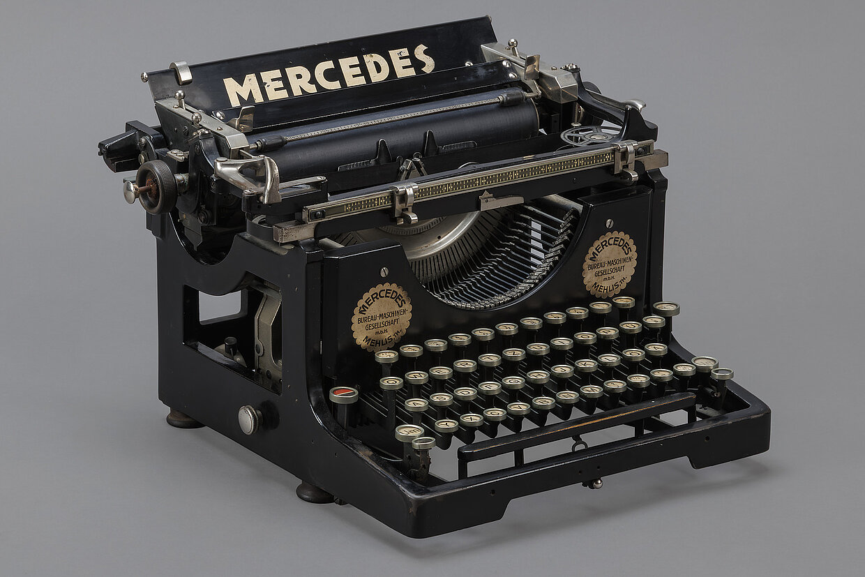 Schreibmaschine aus dem Besitz Kurt Eisners
Zella-Mehlis, 1911-1924, Mercedes Benz AG
