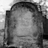 Jüdischer Friedhof Laudenbach, Grab von Michael Siegel (geb. 1781 in Th�ngen bei Stetten, gest. 19. Oktober 1862 in Th�ngen; Urgro�vater von Rechtsanwalt Michael Siegel, München); die Fotografie stellte dankenswerterweise H. Peter Sinclair, London, zur Verfügung.